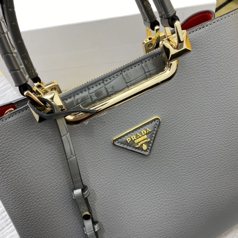 Classic Prxdx Top Handle Bags 58181