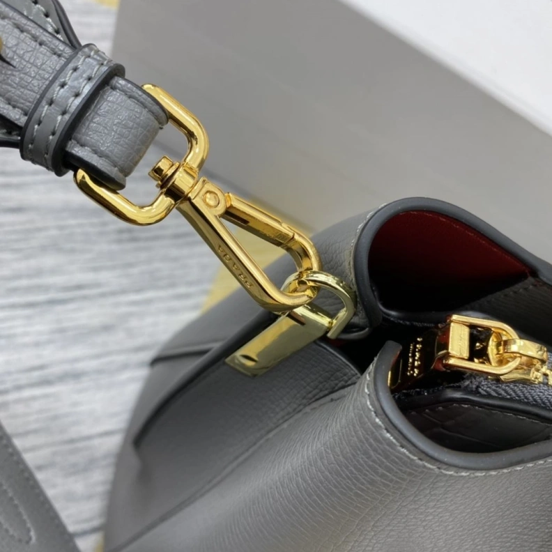 Classic Prxdx Top Handle Bags 58181