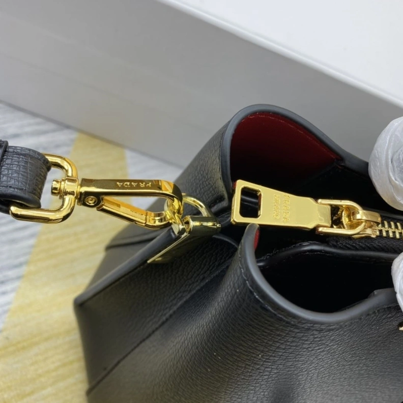 Prxdx Top Handle Bags Compact 58159