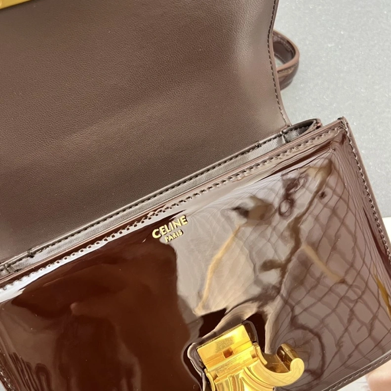 Fashionable Cxlxne Top Handle Bags 78300