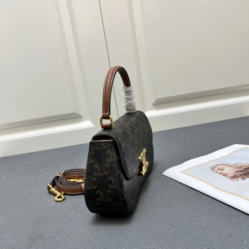Fashionable Cxlxne Top Handle Bags 78285