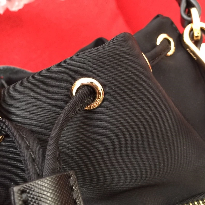 Prxdx Bucket Bags Vibrant 59079