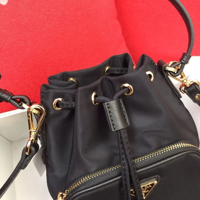 Prxdx Bucket Bags Vibrant 59079