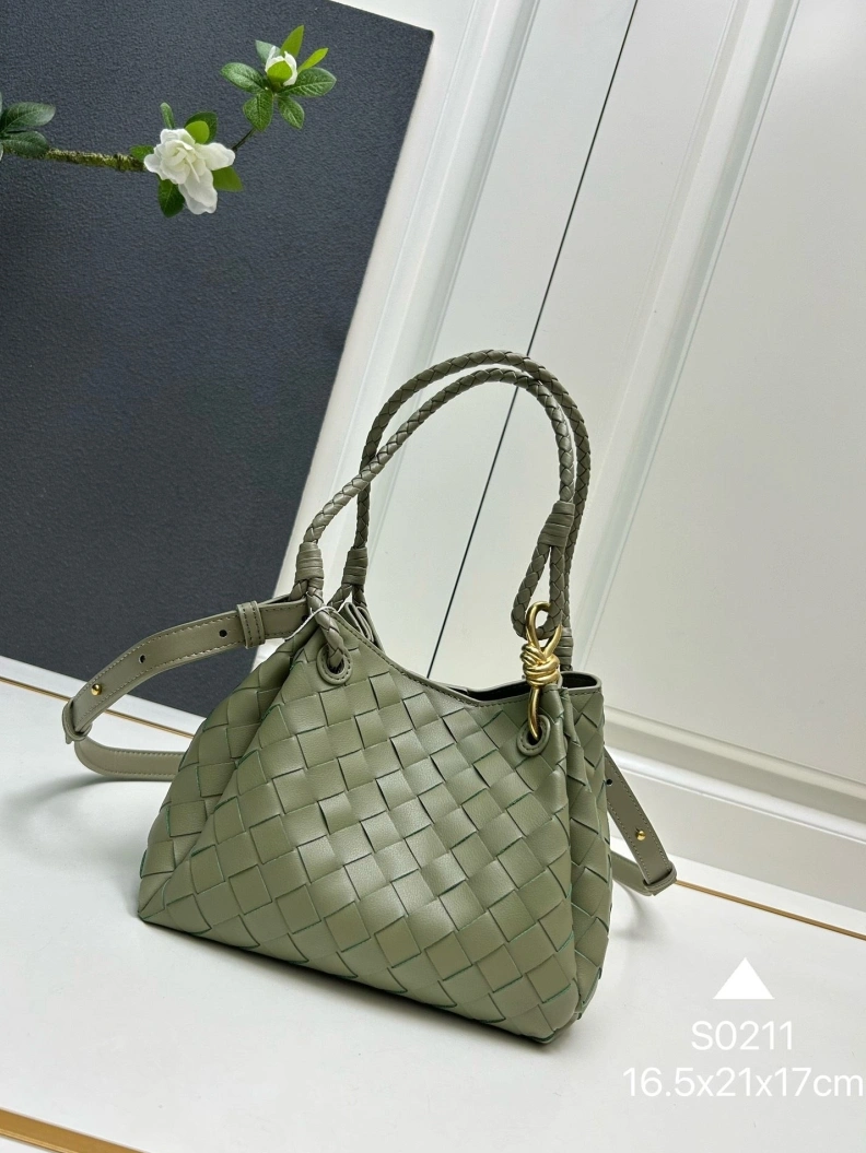 Minimalist BX Top Handle Bags 78431