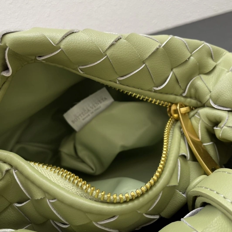 Classic BX Top Handle Bags 78397