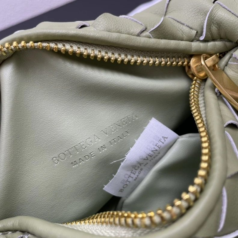 Classic BX Top Handle Bags 78397