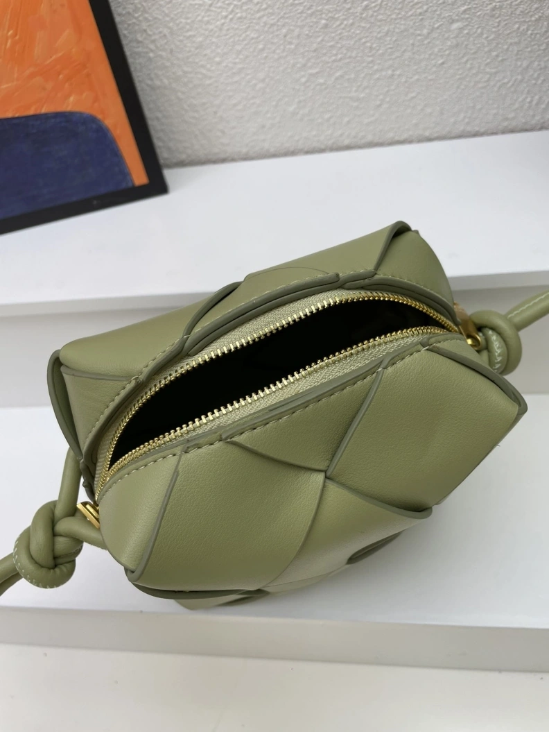 BX Satchel Bags EyeCatching 78510