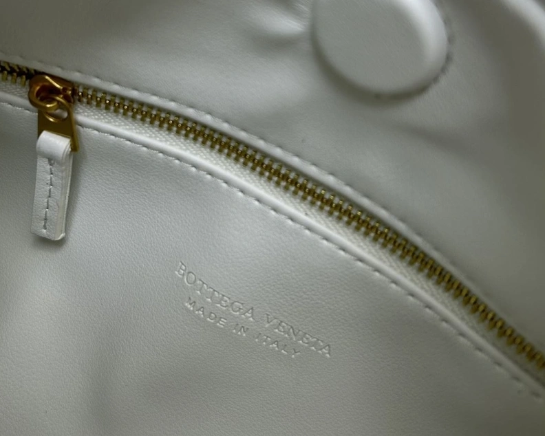 BX Top Handle Bags Refined 78420