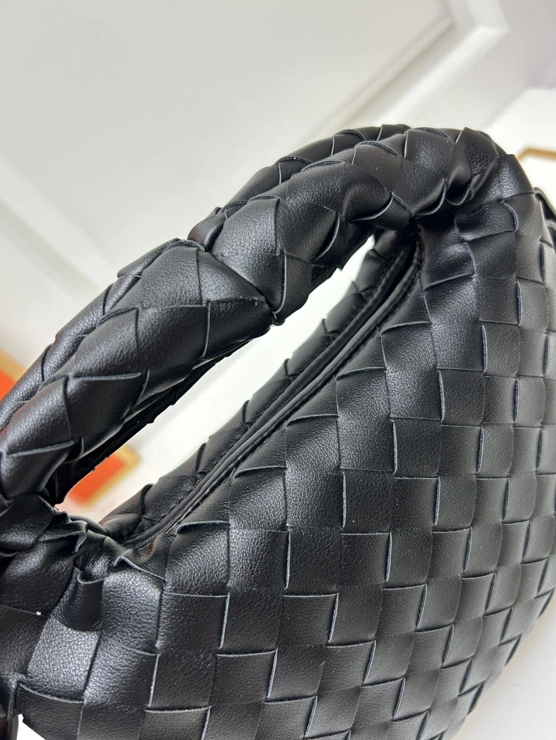Comfortable BX Top Handle Bags 78415