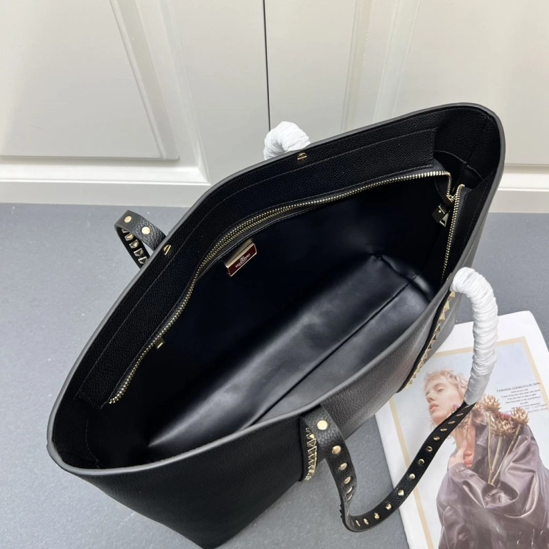 EyeCatching Vxlxntino Shopping Bags 76717