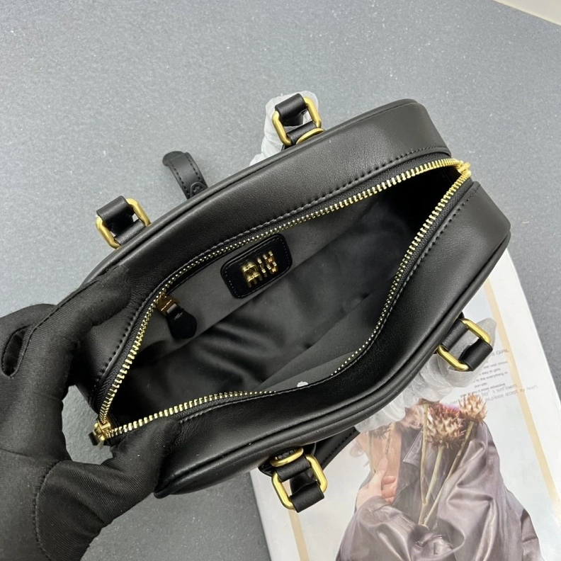 UrbanStyle MIX MIX Top Handle Bags 77448