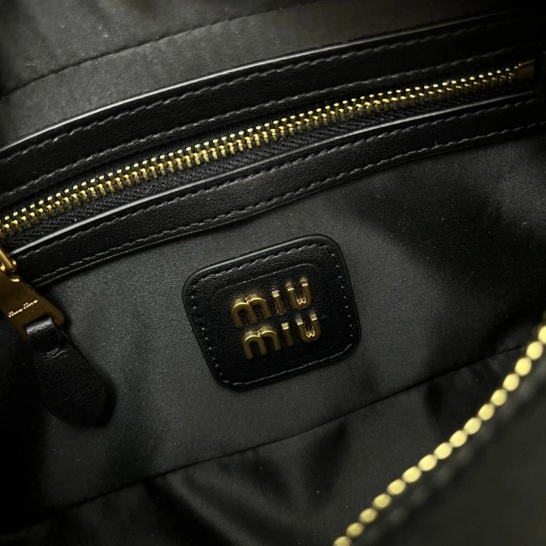 UrbanStyle MIX MIX Top Handle Bags 77448