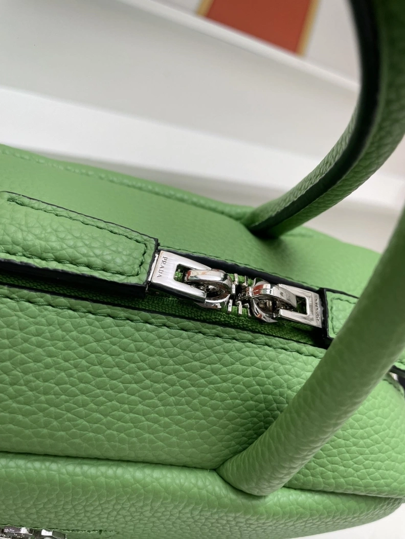 Compact Prxdx Top Handle Bags 58139