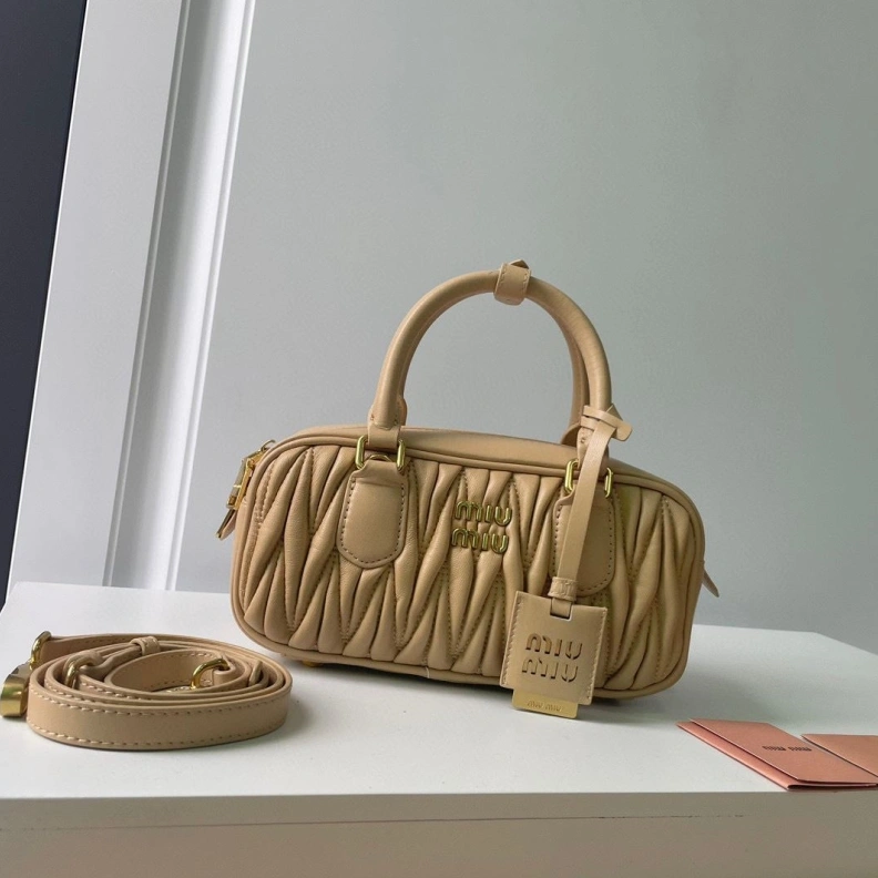 Reliable MIX MIX Top Handle Bags 77418