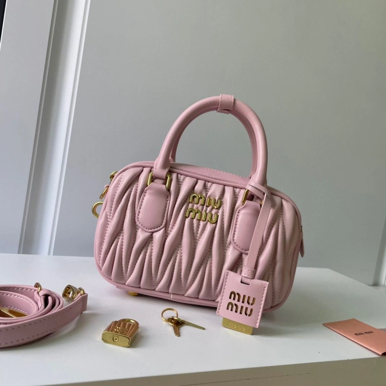 UrbanStyle MIX MIX Top Handle Bags 77408