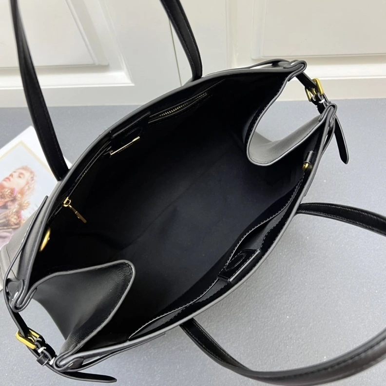 DailyWear Vxlxntino Handle Bags 77192