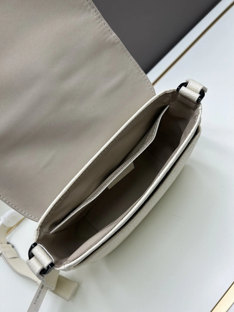 Dxxr Satchel bags Fashionable 61694