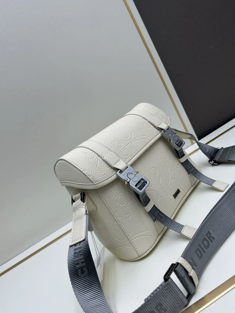 Dxxr Satchel bags Affordable 61663