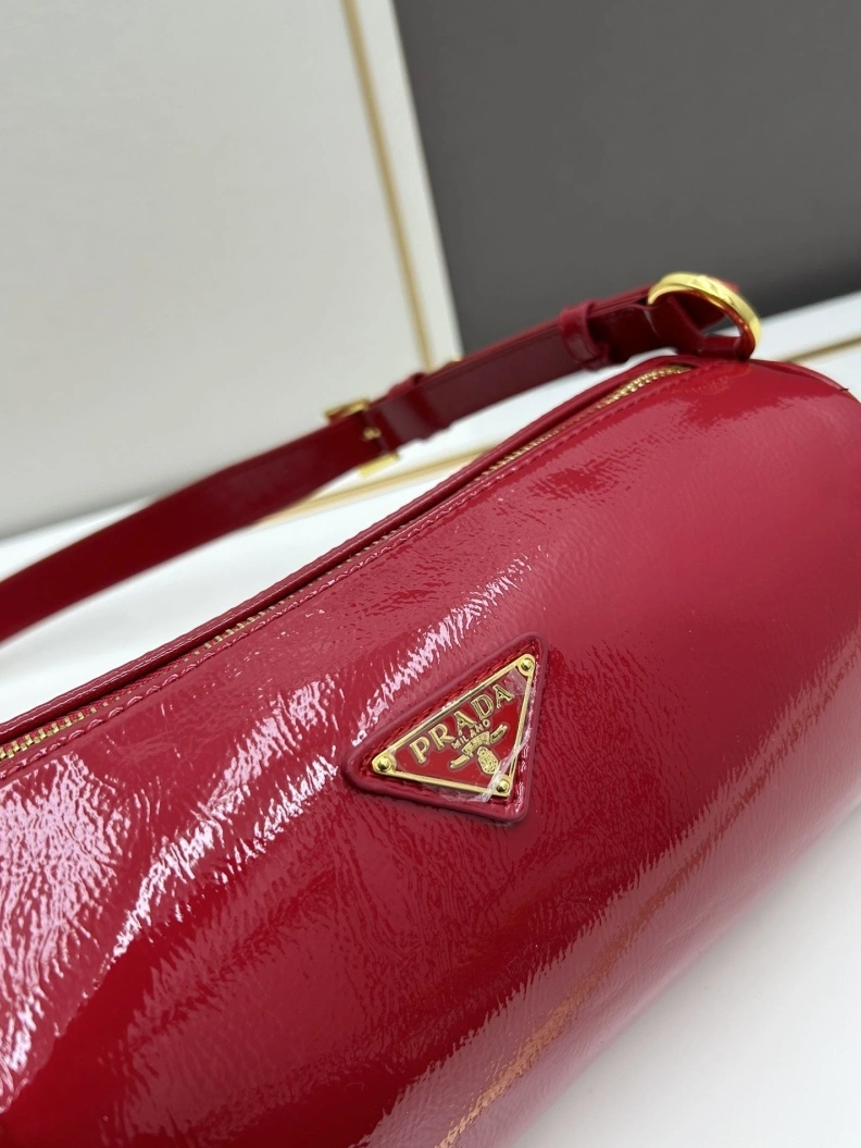 WellDesigned Prxdx Top Handle Bags 58133