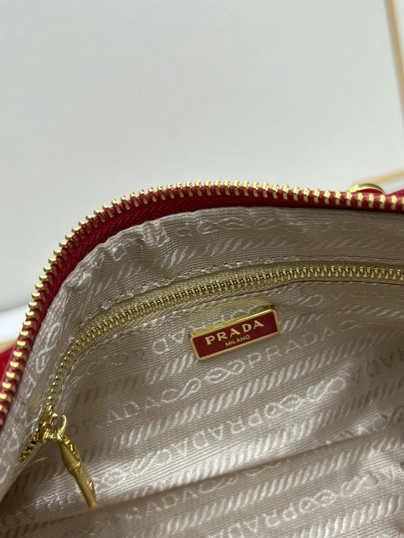 WellDesigned Prxdx Top Handle Bags 58133