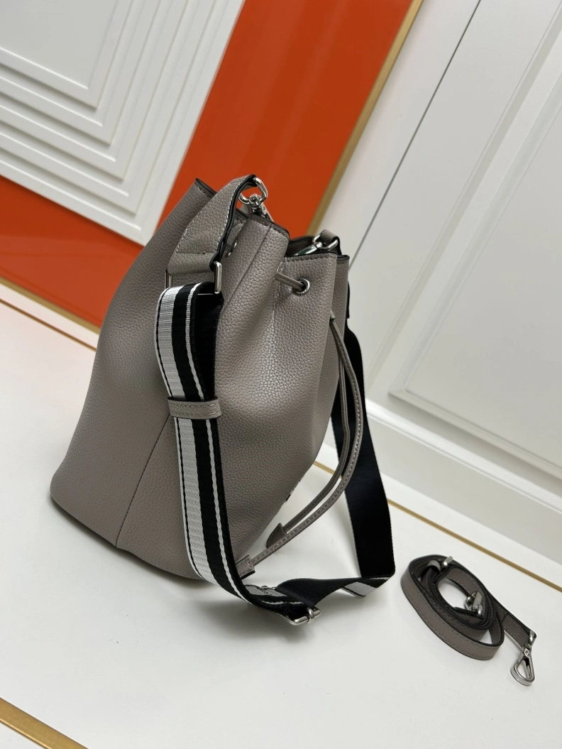 Practical Prxdx Bucket Bags 59061