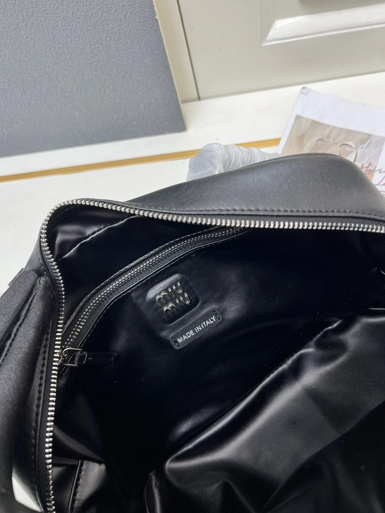MIX MIX Top Handle Bags Refined 77389