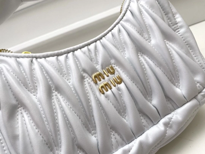 Trendsetting MIX MIX Top Handle Bags 77385