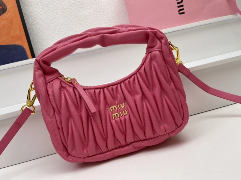 SportInspired MIX MIX Top Handle Bags 77360