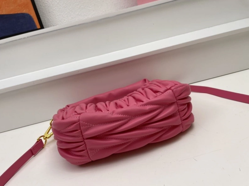 SportInspired MIX MIX Top Handle Bags 77360