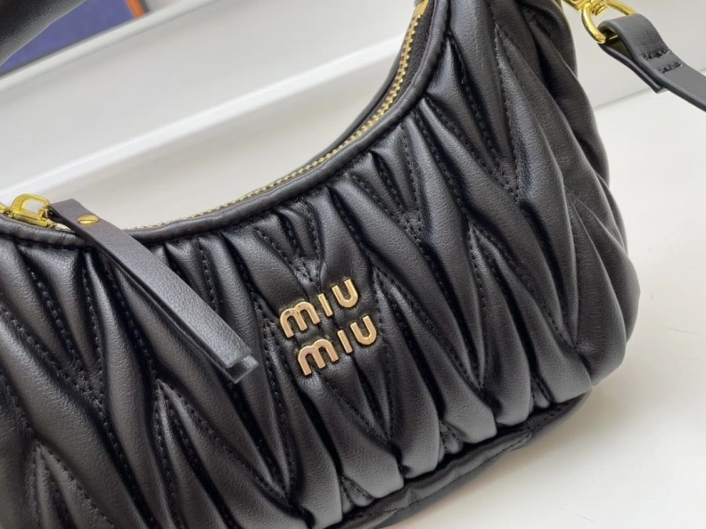 Efficient MIX MIX Top Handle Bags 77362