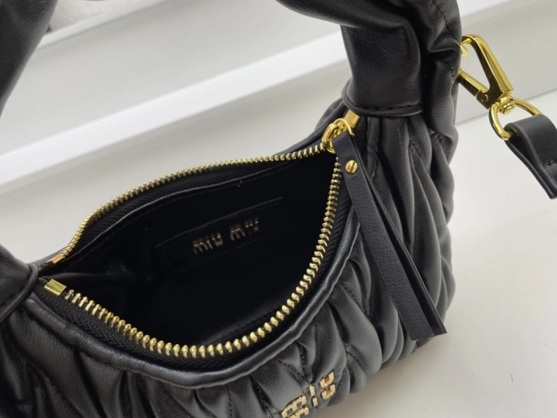 Efficient MIX MIX Top Handle Bags 77362