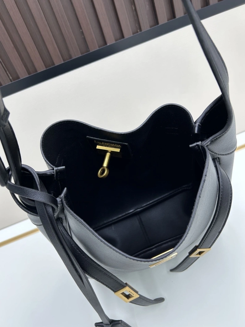 NewStyle Bxlxnciaga Satchel Bags 78789
