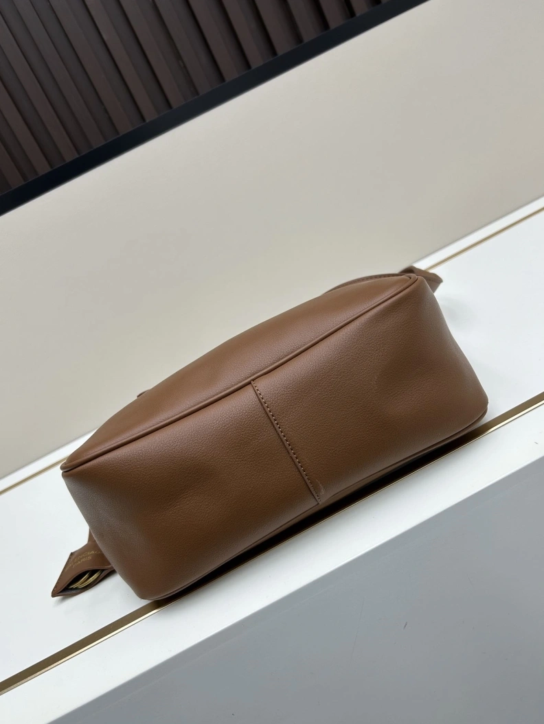 Bxlxnciaga Satchel Bags AllSeason 78791