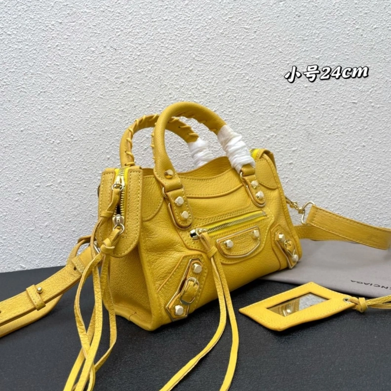 Affordable Bxlxnciaga Top Handle Bags 78632