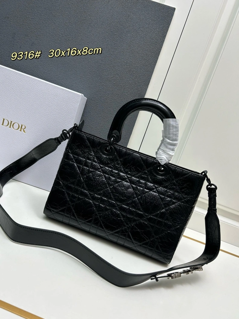 EyeCatching Dxxr Top Handle Bags 61521