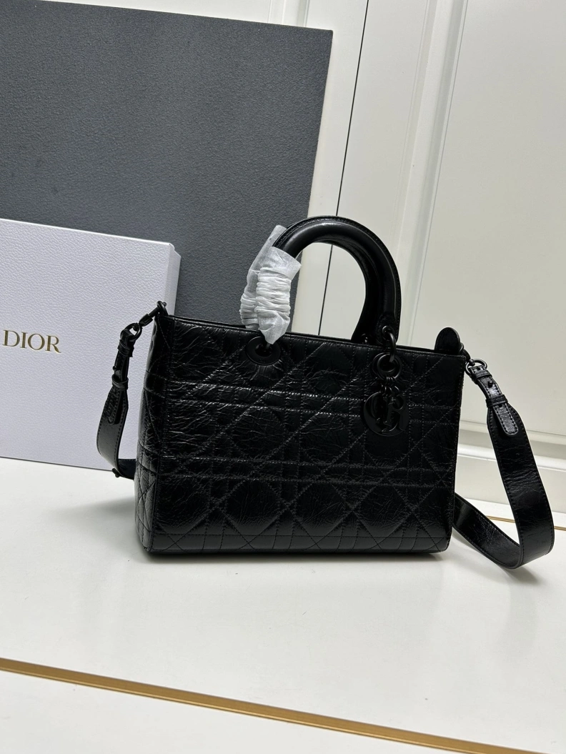EyeCatching Dxxr Top Handle Bags 61521