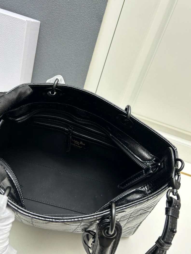 EyeCatching Dxxr Top Handle Bags 61521