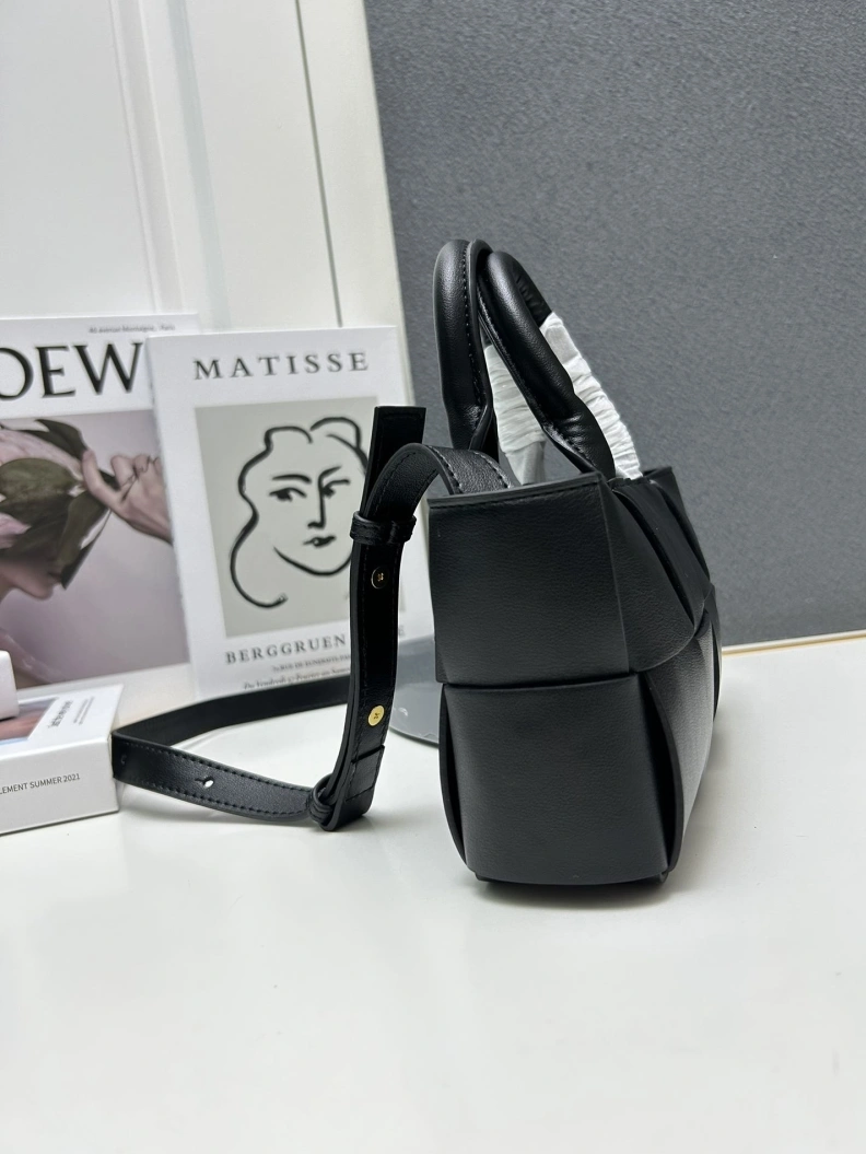 BX Top Handle Bags Cozy 78404