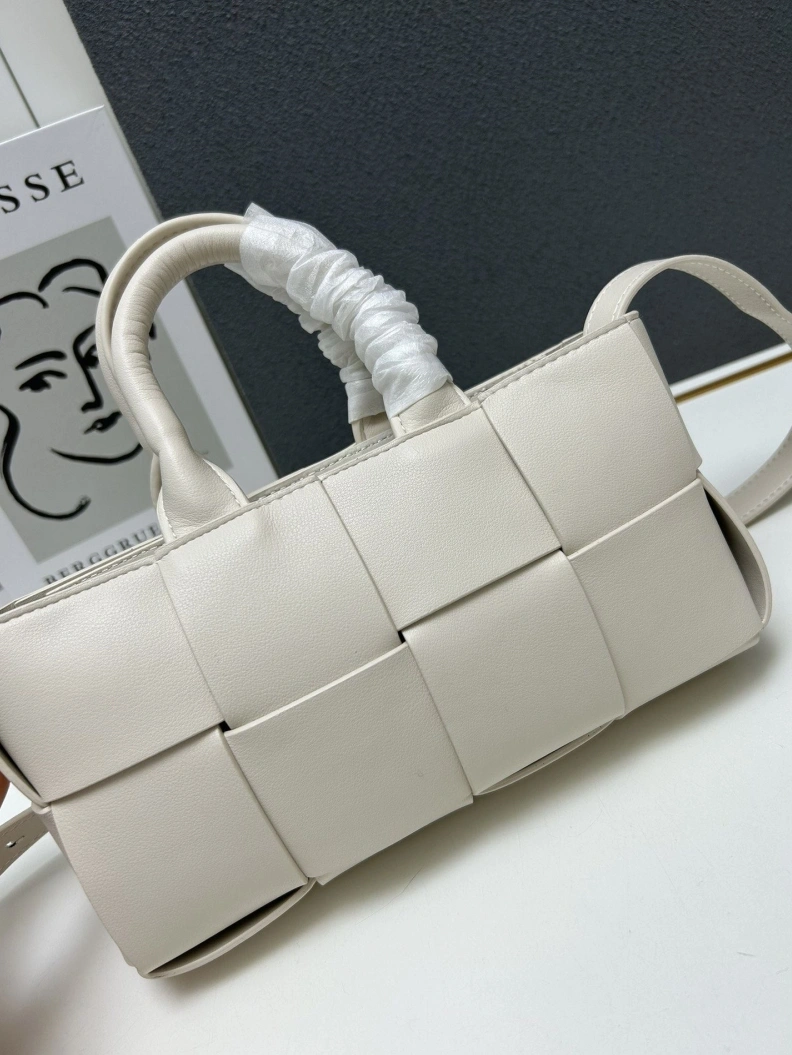 BX Top Handle Bags Classic 78370