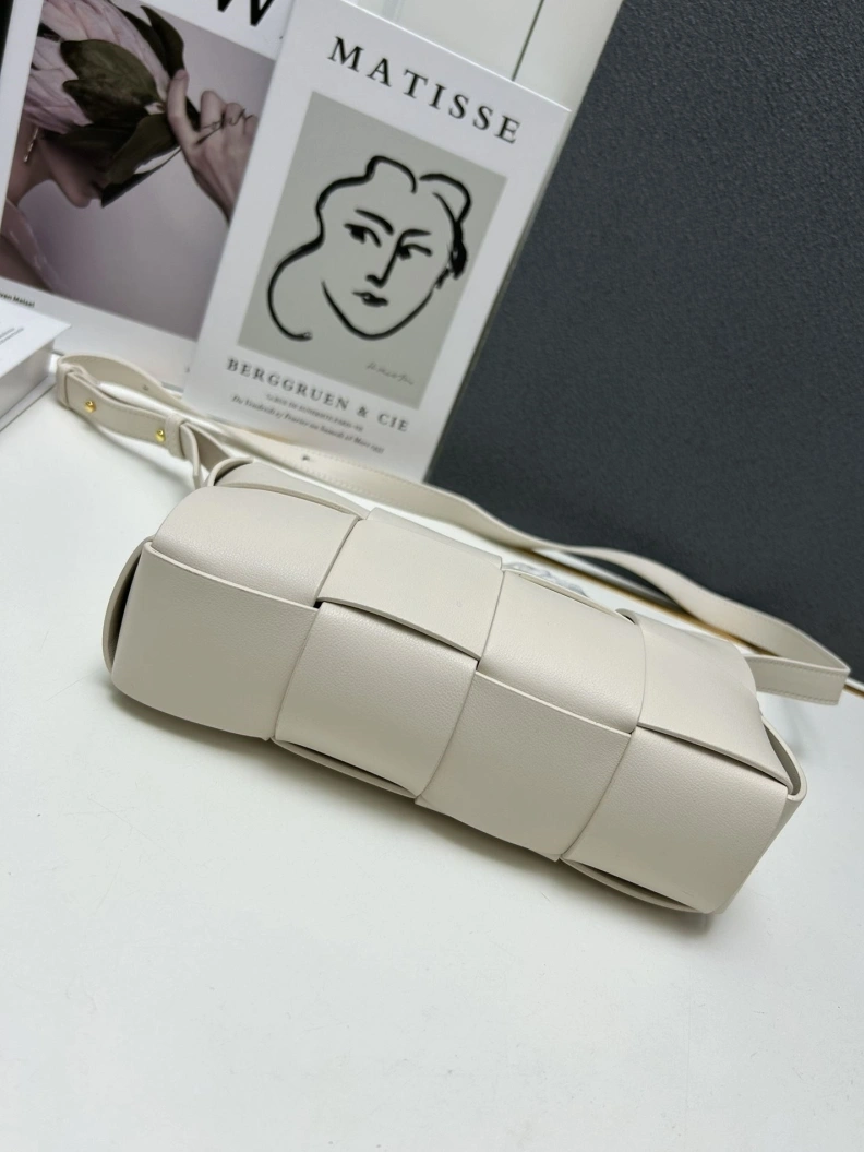 BX Top Handle Bags Classic 78370