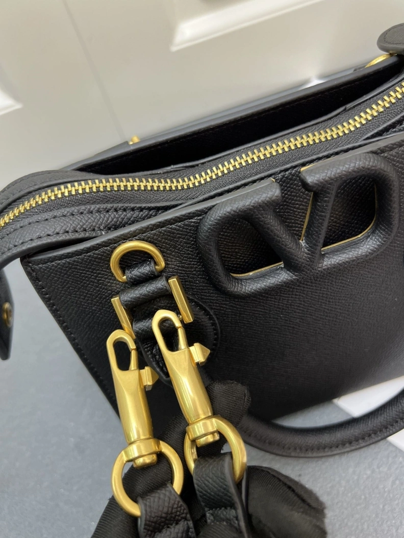 Bright Vxlxntino Handle Bags 77186