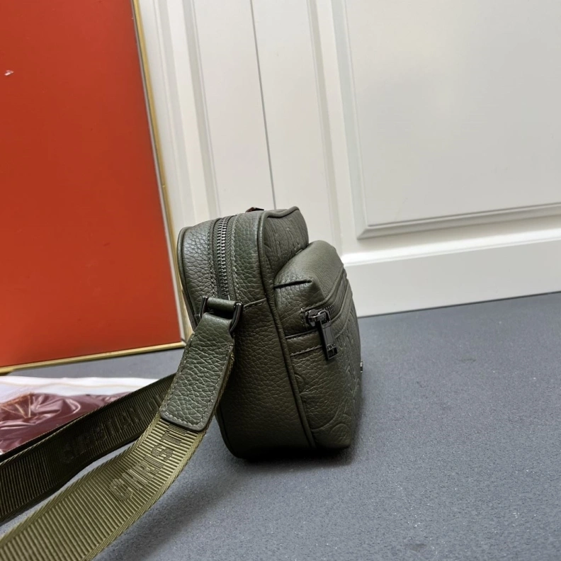 Efficient Dxxr Satchel bags 61731