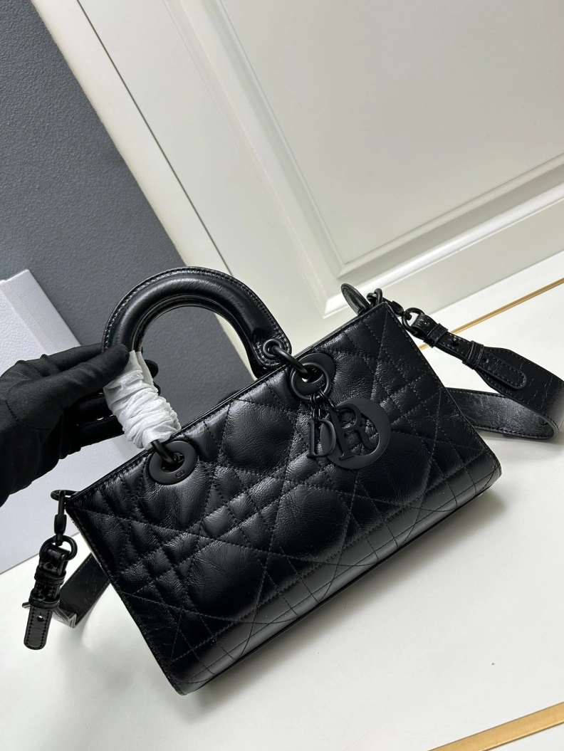 Dxxr Top Handle Bags ModernLook 61525