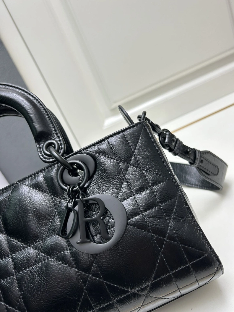 Dxxr Top Handle Bags ModernLook 61525