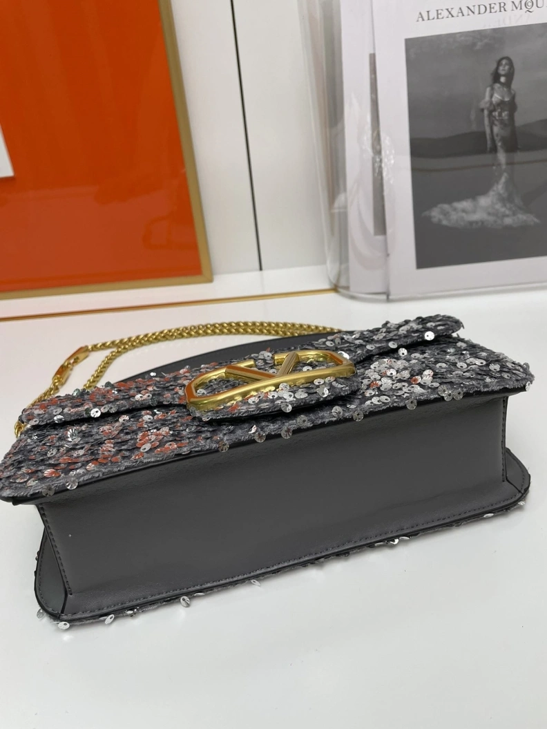 Compact Vxlxntino Handle Bags 77157