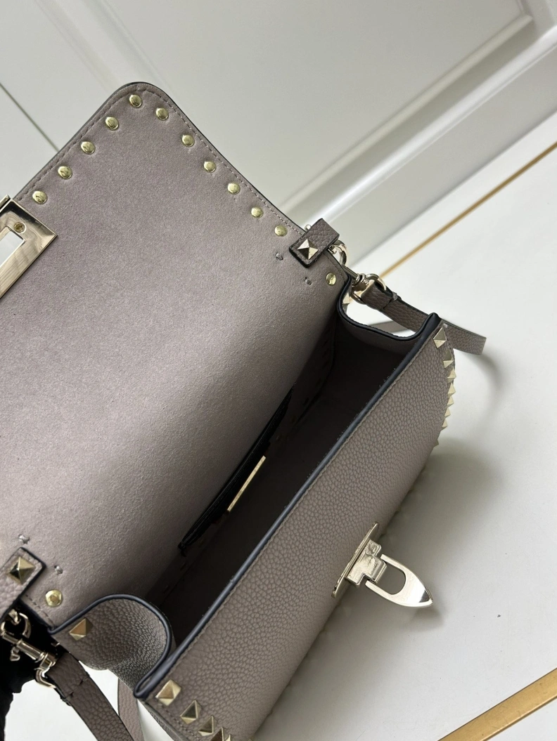 AllSeason Vxlxntino Handle Bags 77128
