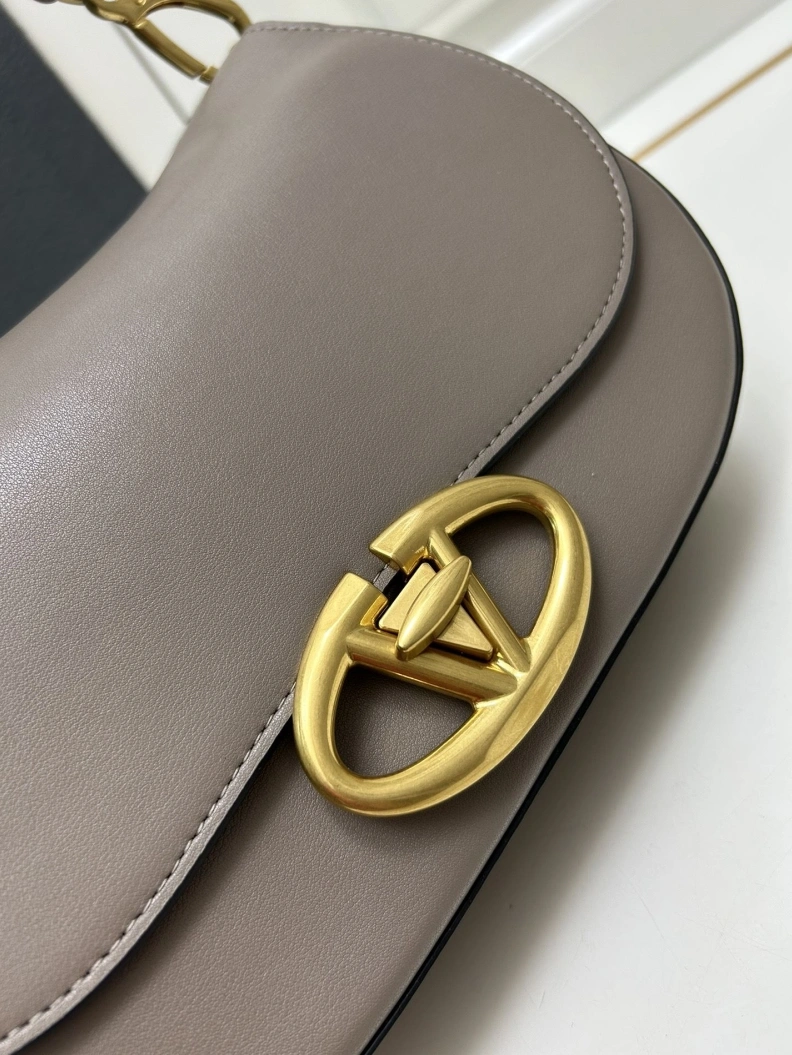 Timeless Vxlxntino Handle Bags 77143