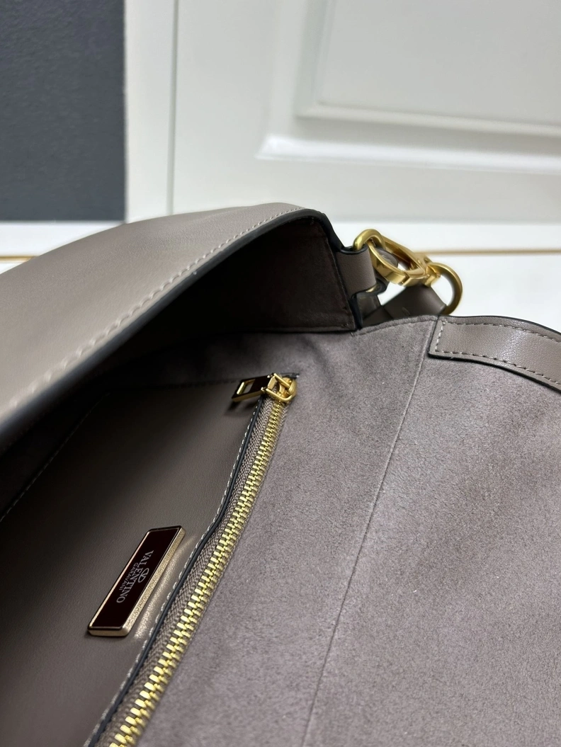 Timeless Vxlxntino Handle Bags 77143