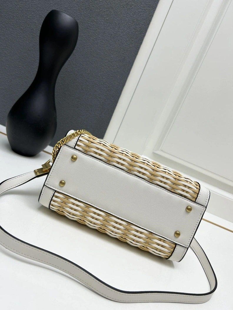 Soft Vxlxntino Handle Bags 77107