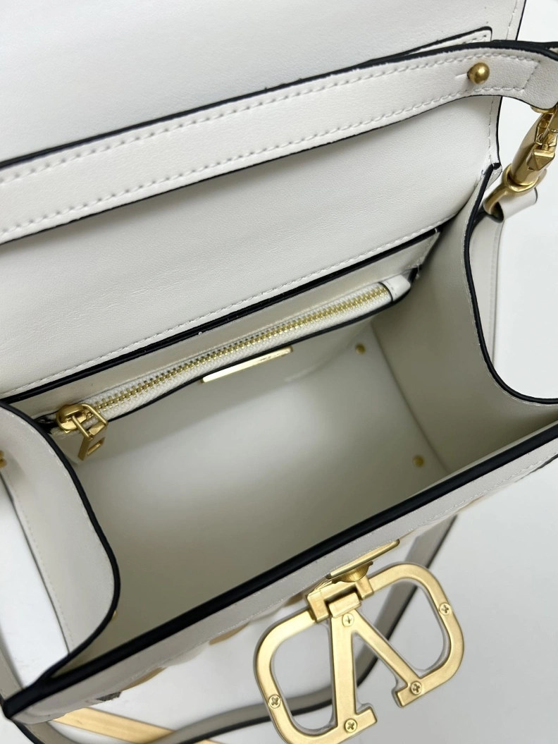 Soft Vxlxntino Handle Bags 77107